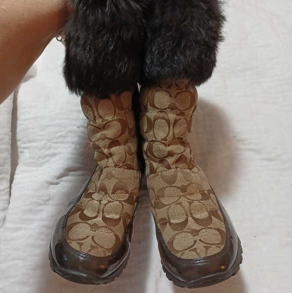 Coach Boots "joyous" Winter Rabbit Fur - Picture 2 of 6